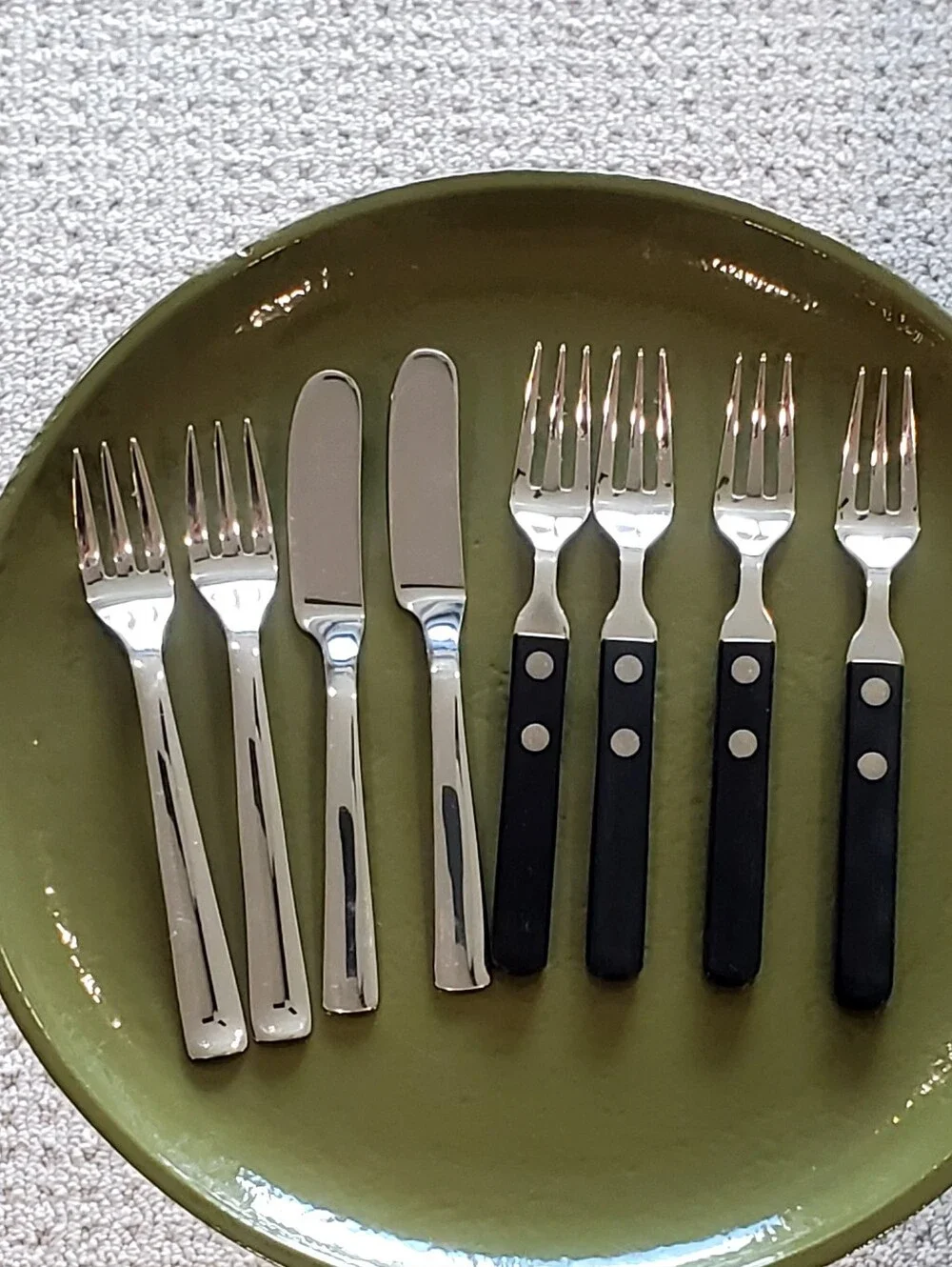 Helmick Robert Welch 8pc Vtg 18/8 Stainless Korea Cocktail Forks/Knife Spreaders
